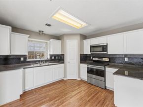 1004  Creekside Drive , Mesquite Texas 75181