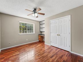 1004  Creekside Drive , Mesquite Texas 75181