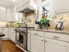 5406  Mercedes Avenue , Dallas Texas 75206