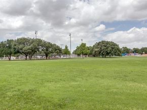 818  Wateka Way , Richardson Texas 75080
