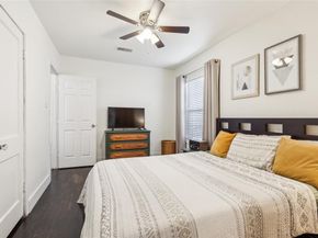 3202  Aster Street , Dallas Texas 75211