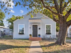 3202  Aster Street , Dallas Texas 75211