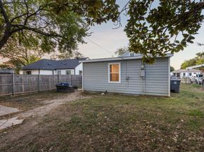 3202  Aster Street , Dallas Texas 75211