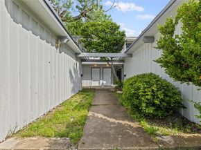 6315  Walraven Circle , Fort Worth Texas 76133