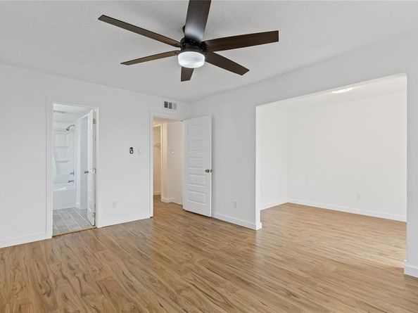 6315  Walraven Circle , Fort Worth Texas 76133