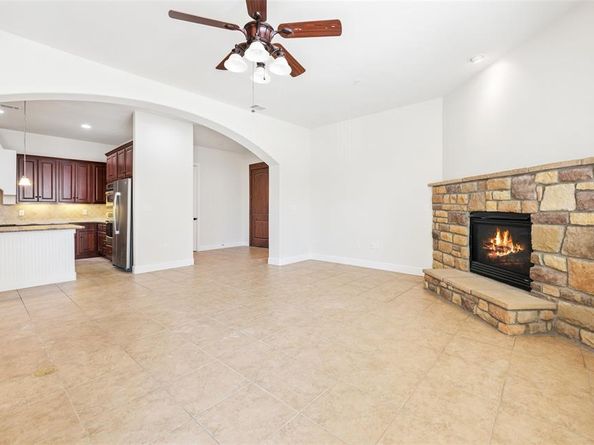 610  Via Ravello   201, Irving Texas 75039