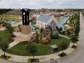 2533  Gramercy Park Drive , Flower Mound Texas 75028