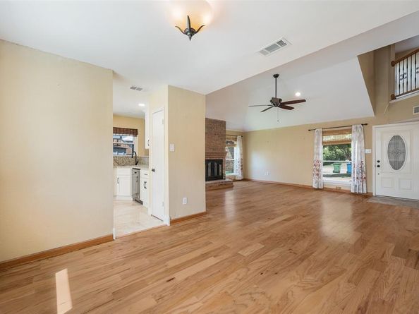 1028  Colony Street , Flower Mound Texas 75028