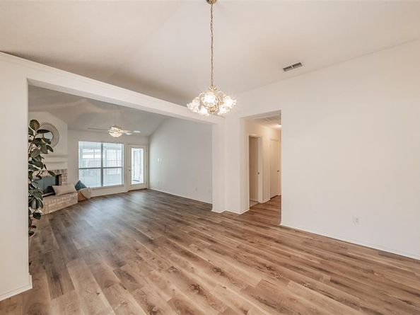 5814  Rock Meadow Trail , Arlington Texas 76017
