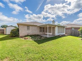 5814  Rock Meadow Trail , Arlington Texas 76017