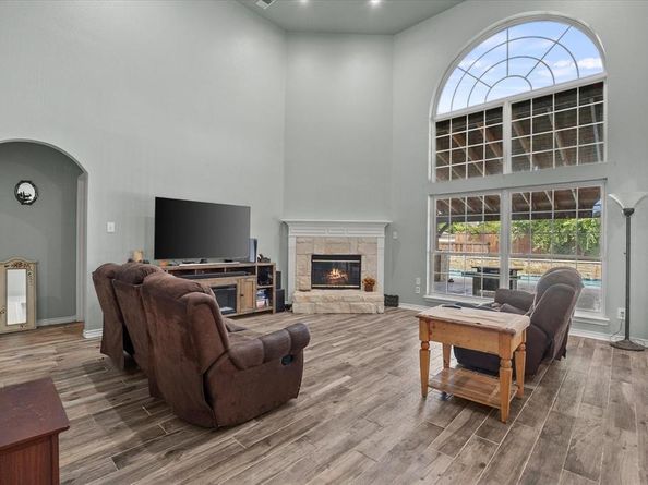 9109  Hogan Drive , Rowlett Texas 75089