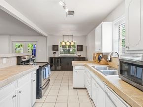 2804  Mintwood Place , Arlington Texas 76016