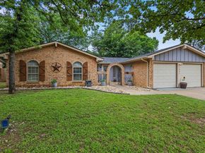 2804  Mintwood Place , Arlington Texas 76016