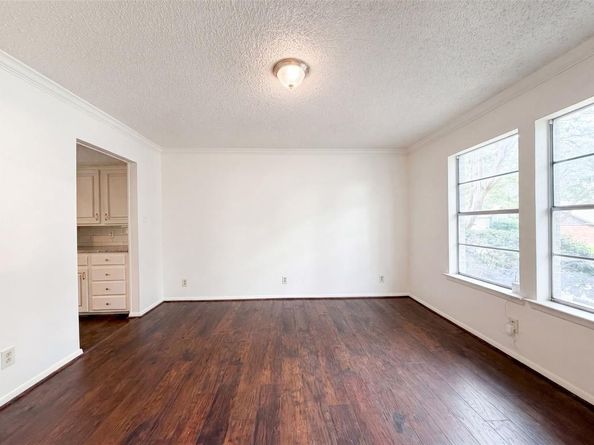 4612  Kenway Court , Fort Worth Texas 76132