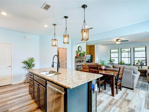 1201  Meadowlakes  , Azle Texas 76020