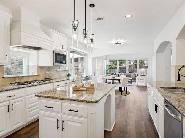 10432  Bartlett Drive , Frisco Texas 75035