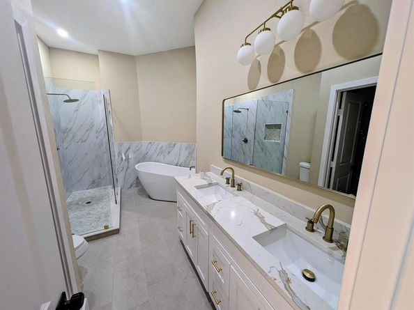 2113  Cedarwood Drive , Garland Texas 75040