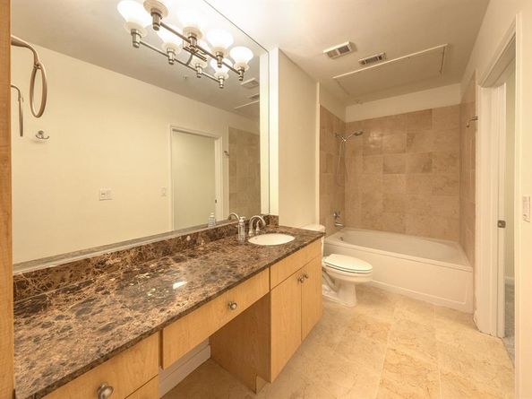 3225  Turtle Creek Boulevard  1422, Dallas Texas 75219