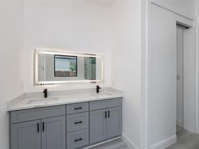 3323  Reed Lane , Dallas Texas 75215