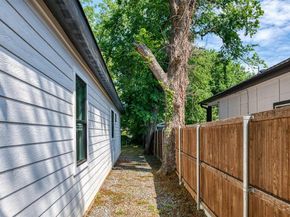 3323  Reed Lane , Dallas Texas 75215