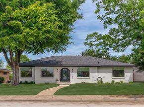 7322  Hunnicut Road , Dallas Texas 75227
