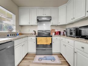 342  Meadowhill Drive , Garland Texas 75043