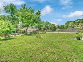 342  Meadowhill Drive , Garland Texas 75043