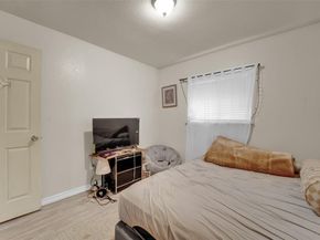 342  Meadowhill Drive , Garland Texas 75043