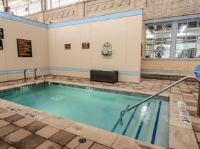 221 W Lancaster Avenue  11009, Fort Worth Texas 76102