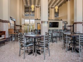 221 W Lancaster Avenue  11009, Fort Worth Texas 76102