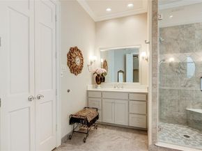 7233  Helsem Bend , Dallas Texas 75230