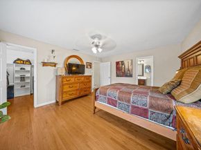 2518  Glenbrook Circle , Garland Texas 75041