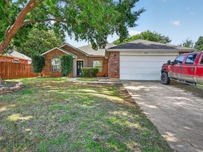 3208  Cliff Oaks Drive , Corinth Texas 76210