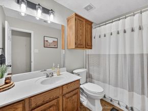 3208  Cliff Oaks Drive , Corinth Texas 76210