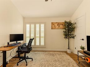 4015  Holland Avenue  103, Dallas Texas 75219