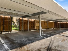 4015  Holland Avenue  103, Dallas Texas 75219