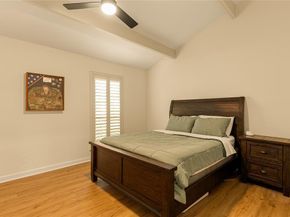 4015  Holland Avenue  103, Dallas Texas 75219