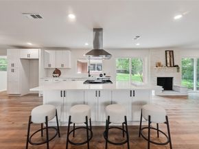 729  Town Creek Drive , Dallas Texas 75232