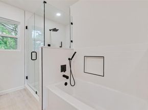 729  Town Creek Drive , Dallas Texas 75232