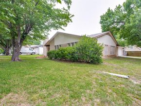 3544  Esplendor Avenue , Irving Texas 75062