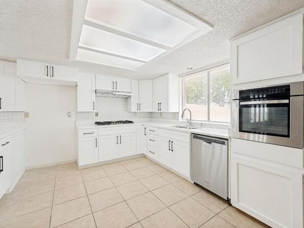 3544  Esplendor Avenue , Irving Texas 75062