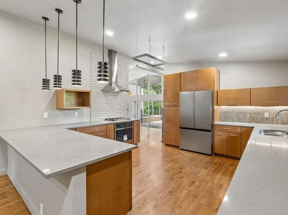13321  Purple Sage Road , Dallas Texas 75240