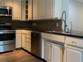900  Carver Street , Mesquite Texas 75149