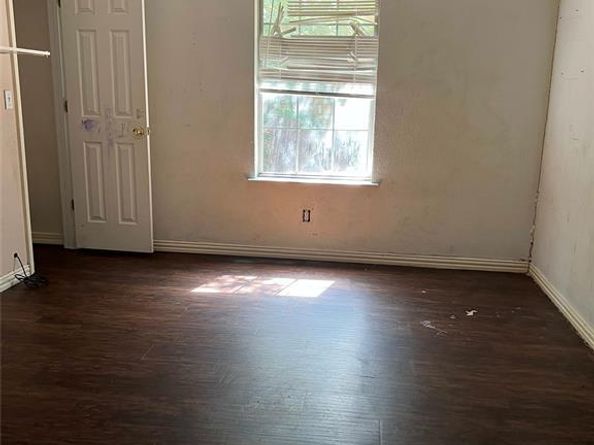 8116  Albert Street , White Settlement Texas 76108