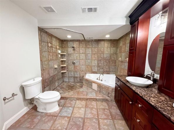 3911  White Settlement Road , Fort Worth Texas 76107