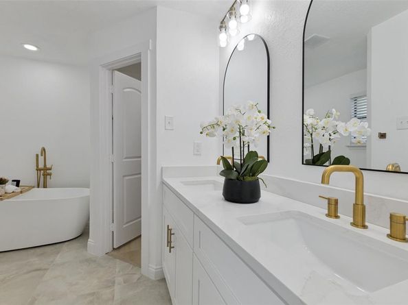 4721  Fallon Place , Dallas Texas 75227