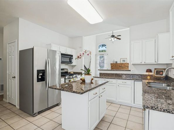 6522  White Oak Drive , Rowlett Texas 75089