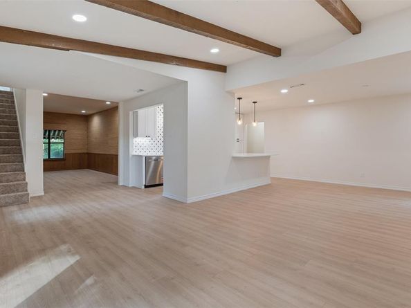 417  Keats Circle , Irving Texas 75061