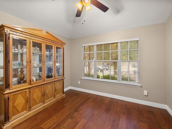1109  Nighthawk Road , Fort Worth Texas 76108