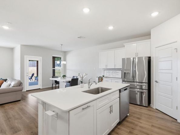 4100  Mistflower Way , Northlake Texas 76226